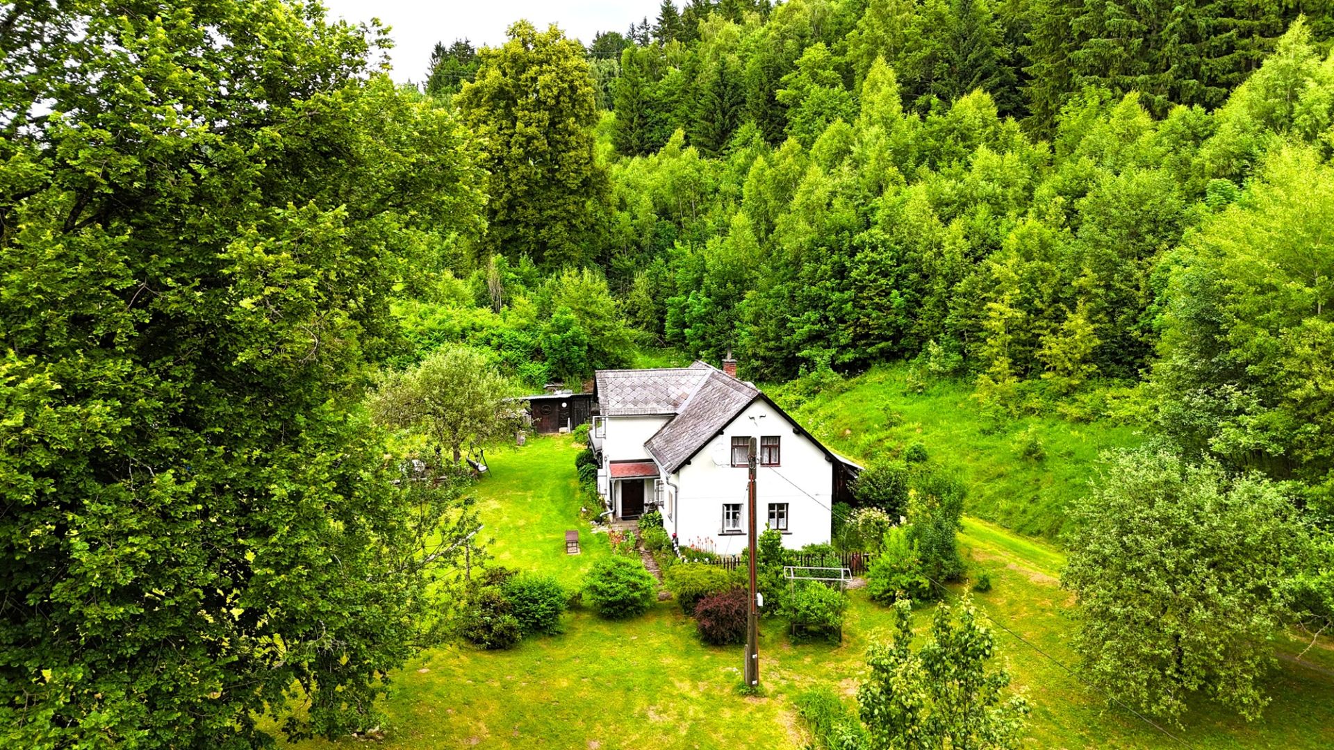 Prodej chalupy Roztoky u Semil, pozemek 3852m2