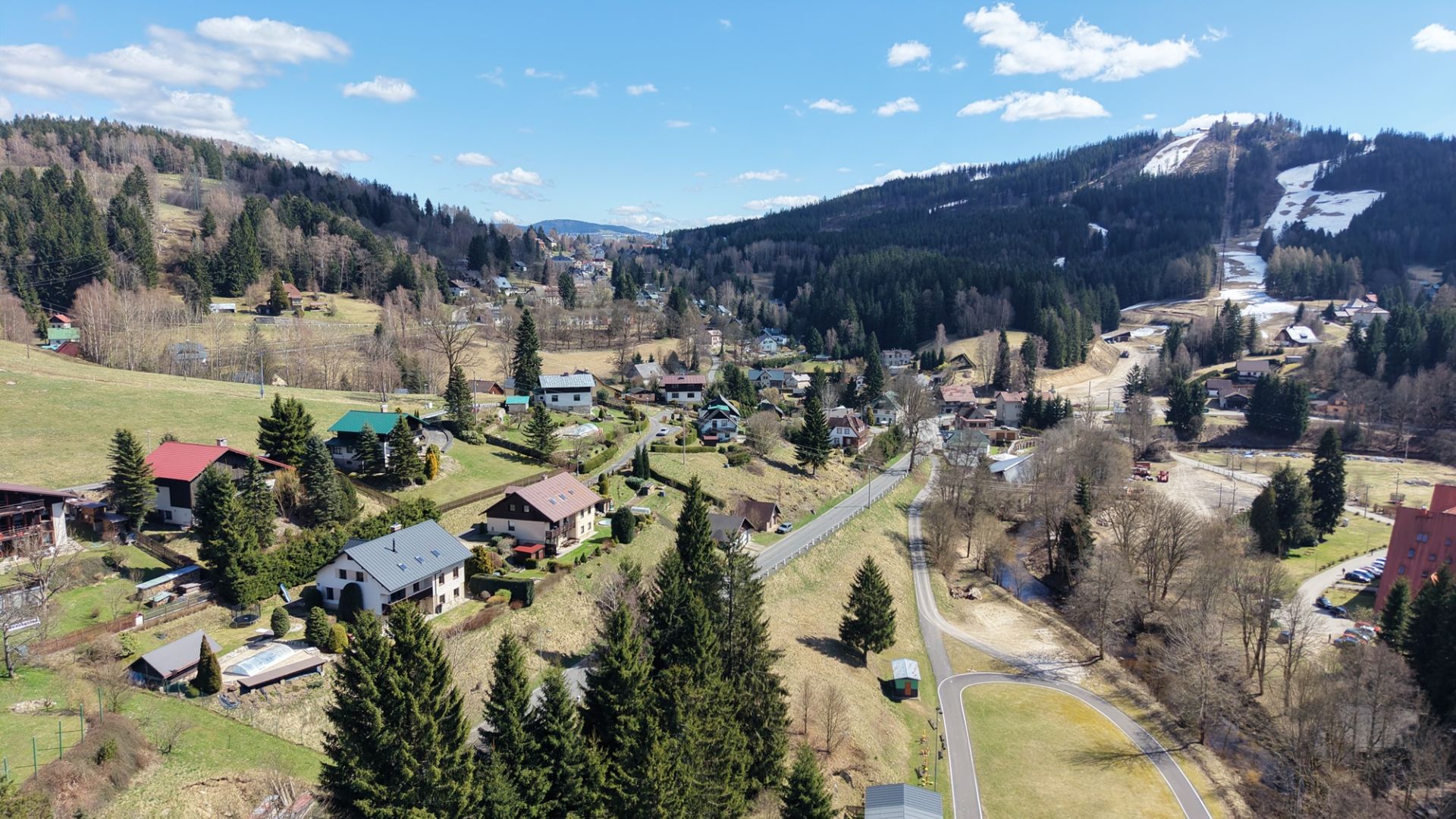 Prodej části zastavitelného – stavebního pozemku ppč. 64/1 o výměře 1 142 m² v Albrechticích v Jizerských horách