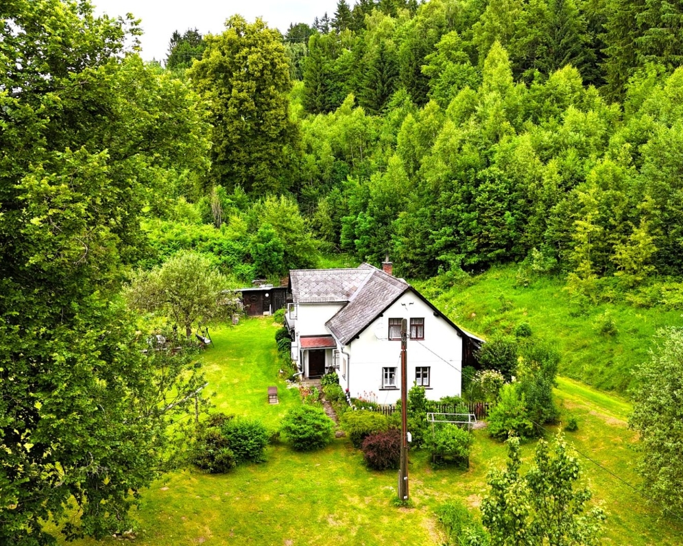 Prodej chalupy Roztoky u Semil, pozemek 3852m2
