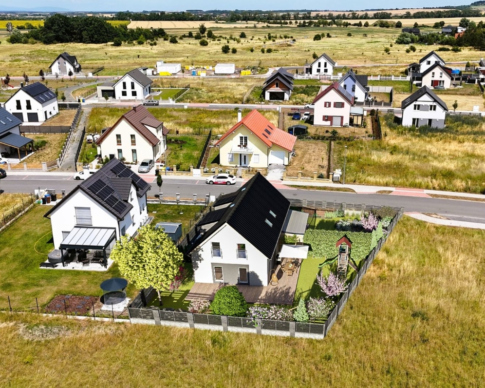 Stavební pozemek 655m2 s projektem v lokalitě Choťánky u Poděbrad