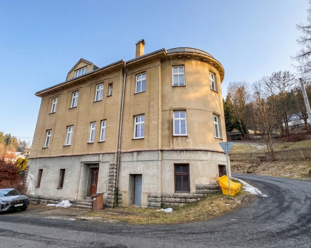 Pronájem bytu 2+1 o velikosti 53 m² , Janov nad Nisou